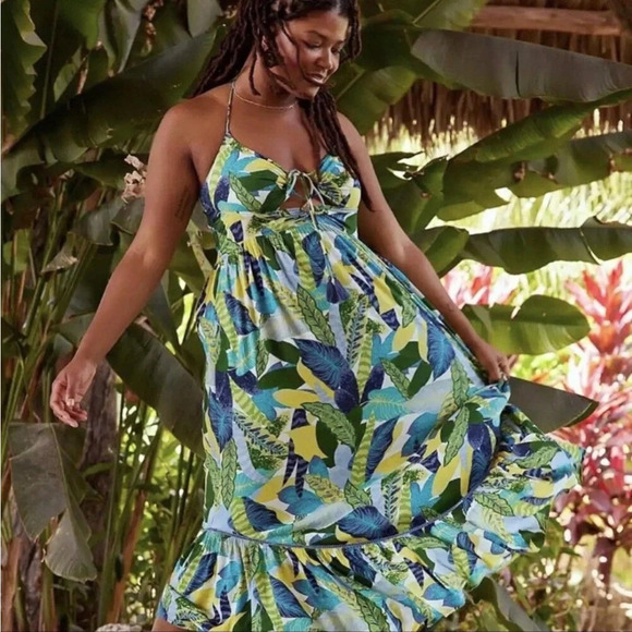 aerie Dresses & Skirts - Aerie Paradise Palm Halter Beachy Sundress 🌿